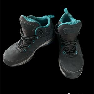 New Balance NB walking boot